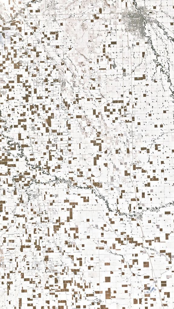 A natural-color Landsat satellite image of North Dakota.