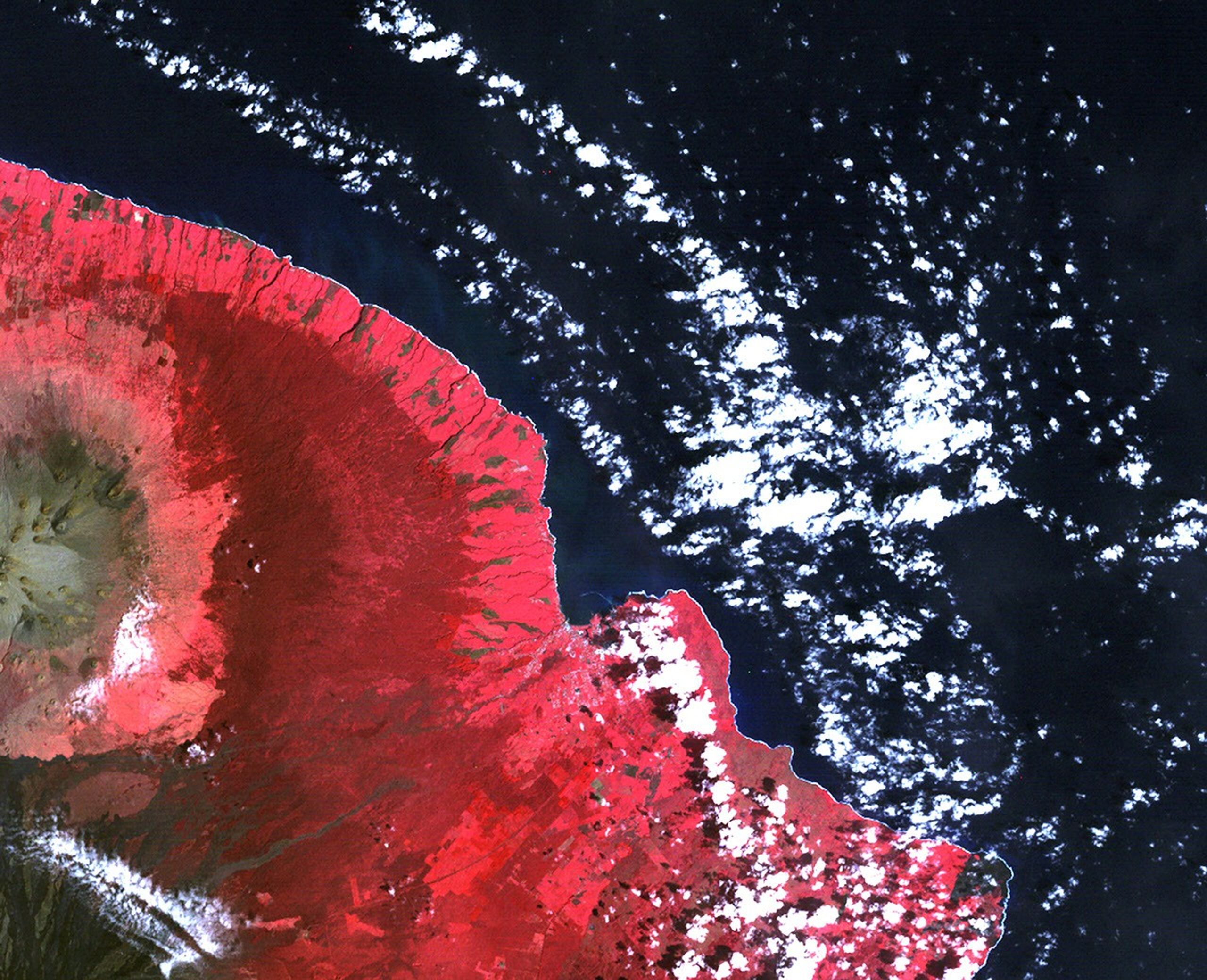 Infrared-color Landsat 2 image of Hanakua Coast acquired October 27, 1977.