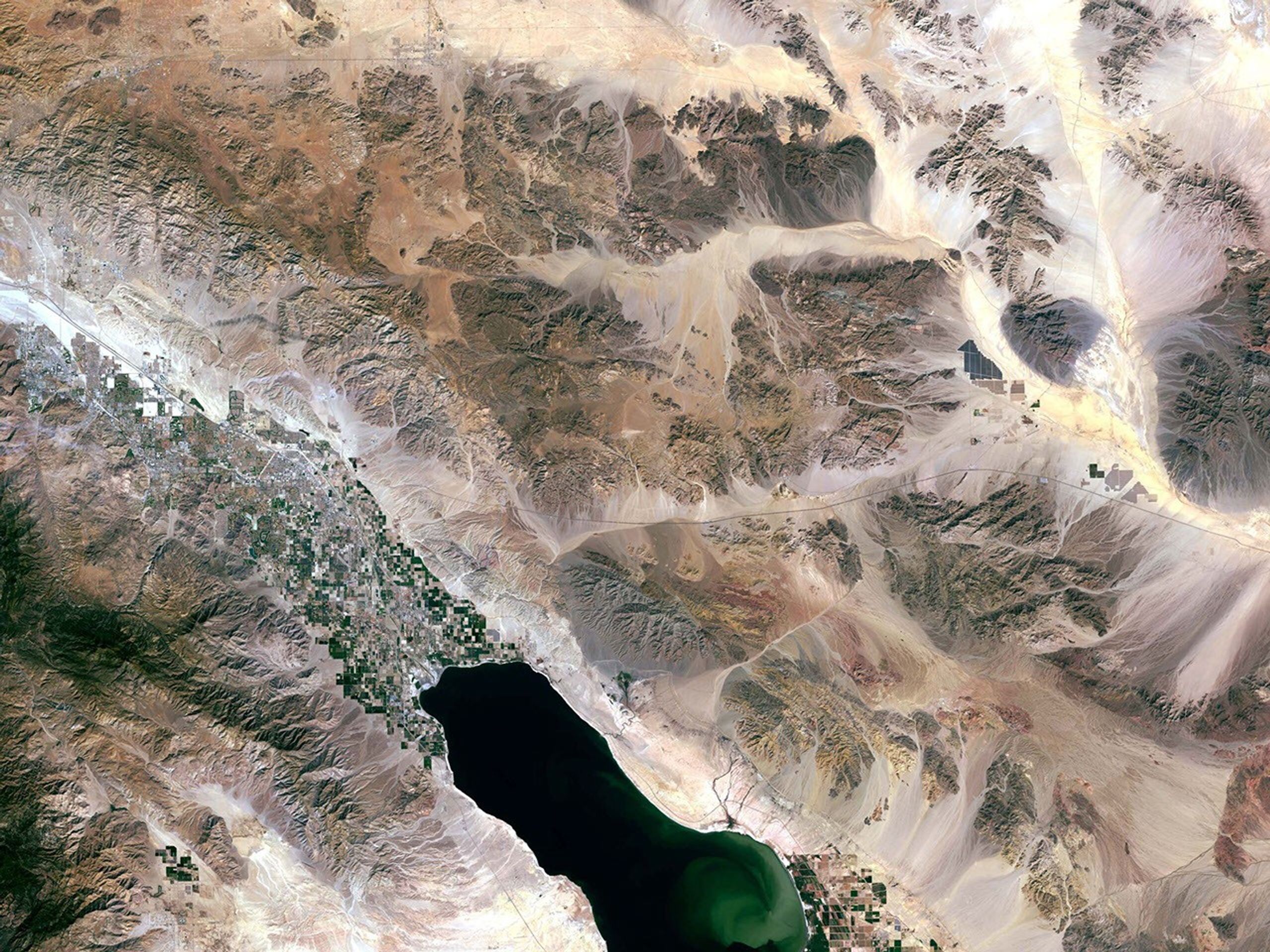 Natural-color Landsat image of Joshua Tree National Park.