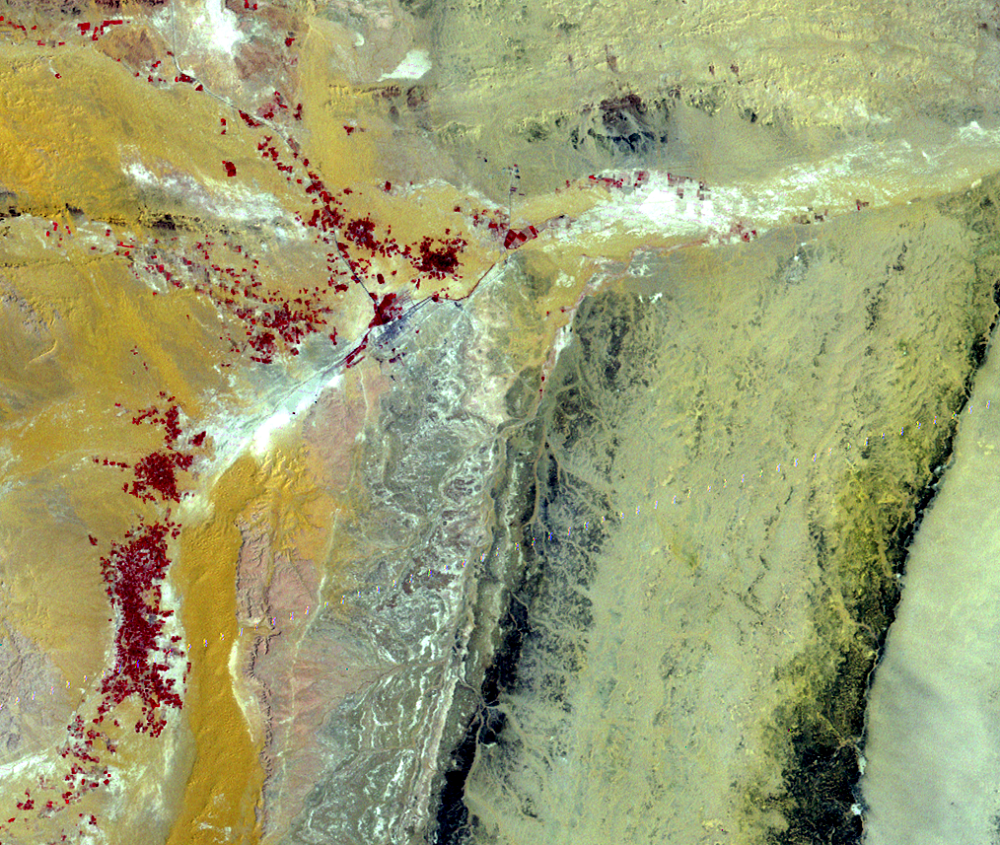 A Landsat 1 satellite image of Al Kharj, Saudi Arabia, on Sep 5, 1972 (path/row 177/43)