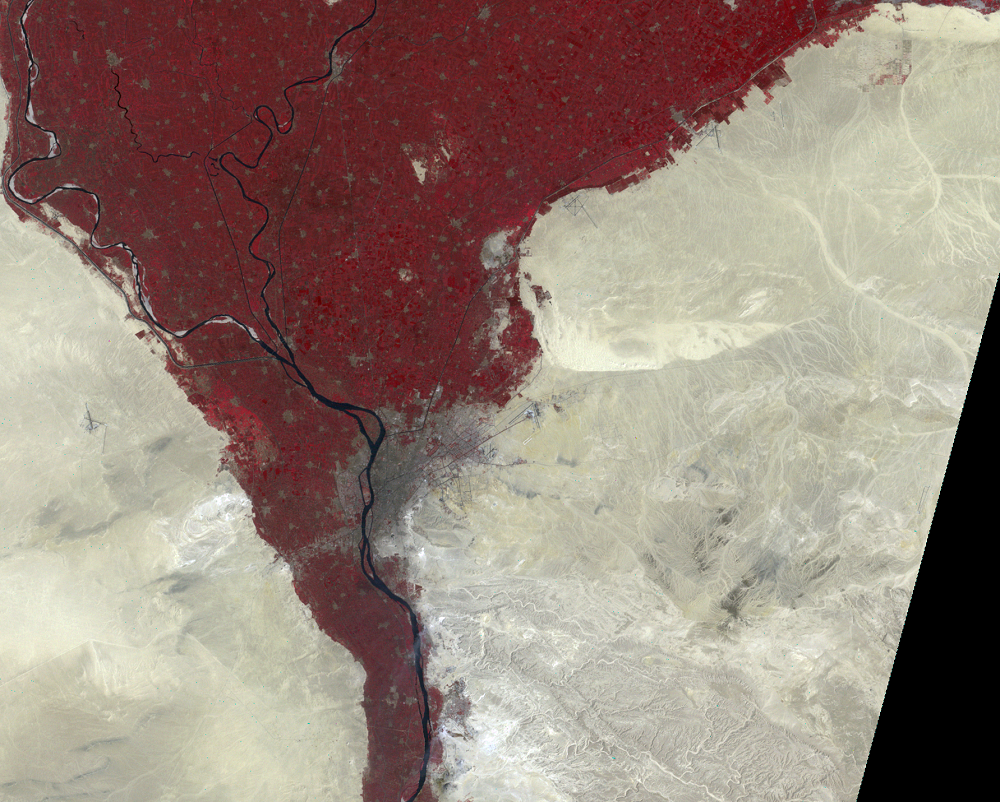 A Landsat 1 image of Cairo, Egypt, acquired on Aug 31, 1972 (path/row 190/39)
