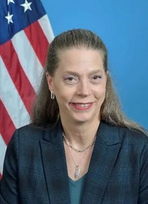 A photograph of Cathy Richardson