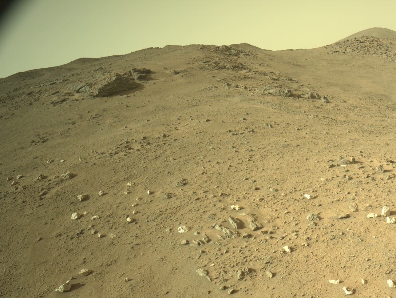 NASA's Perseverance rover acquired this image of a field of bright white float rocks on the Jezero crater rim using its onboard Right Navigation Camera (Navcam).
