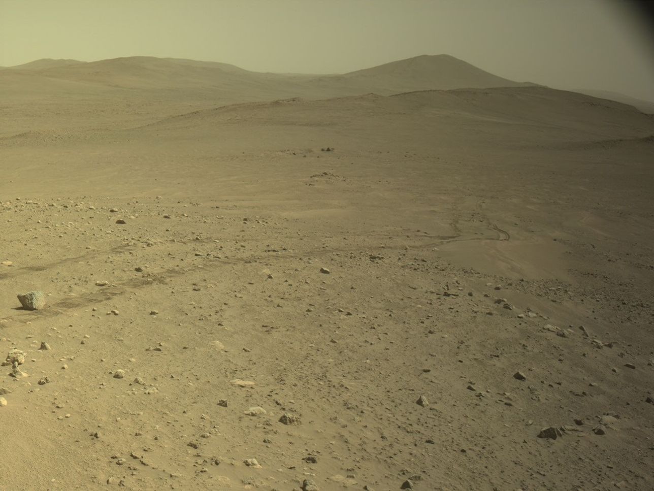 Tracks Along the Longest Drive on Another World