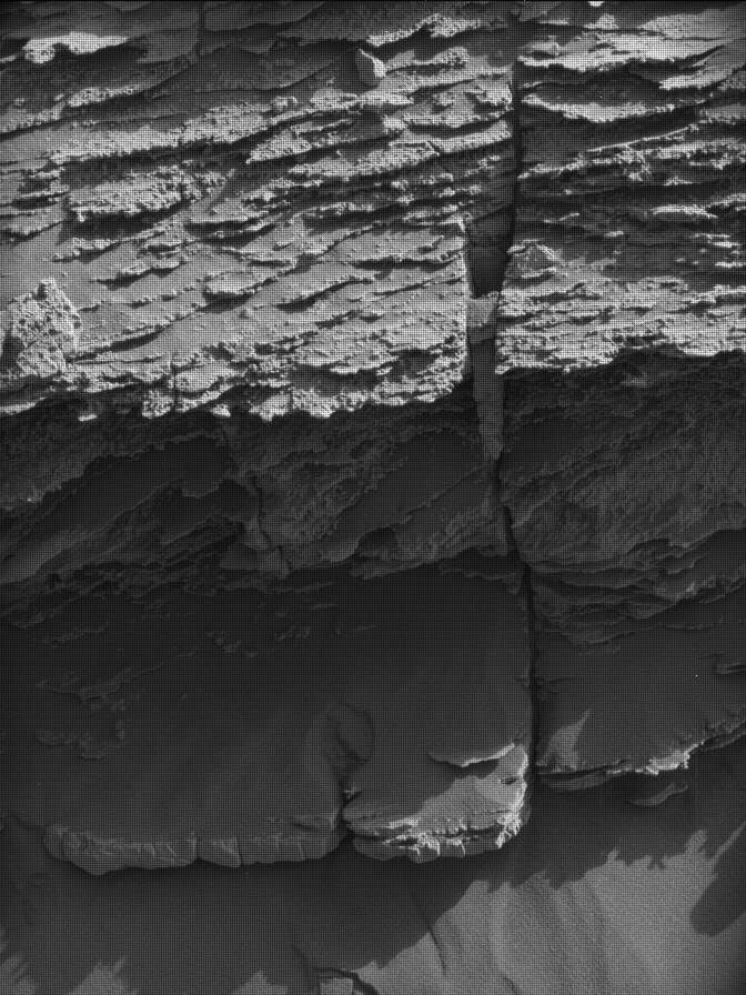 Curiosity Blog, Sols 4593-4594: Three Layers and a Lot of Structure at Volcán Peña Blanca