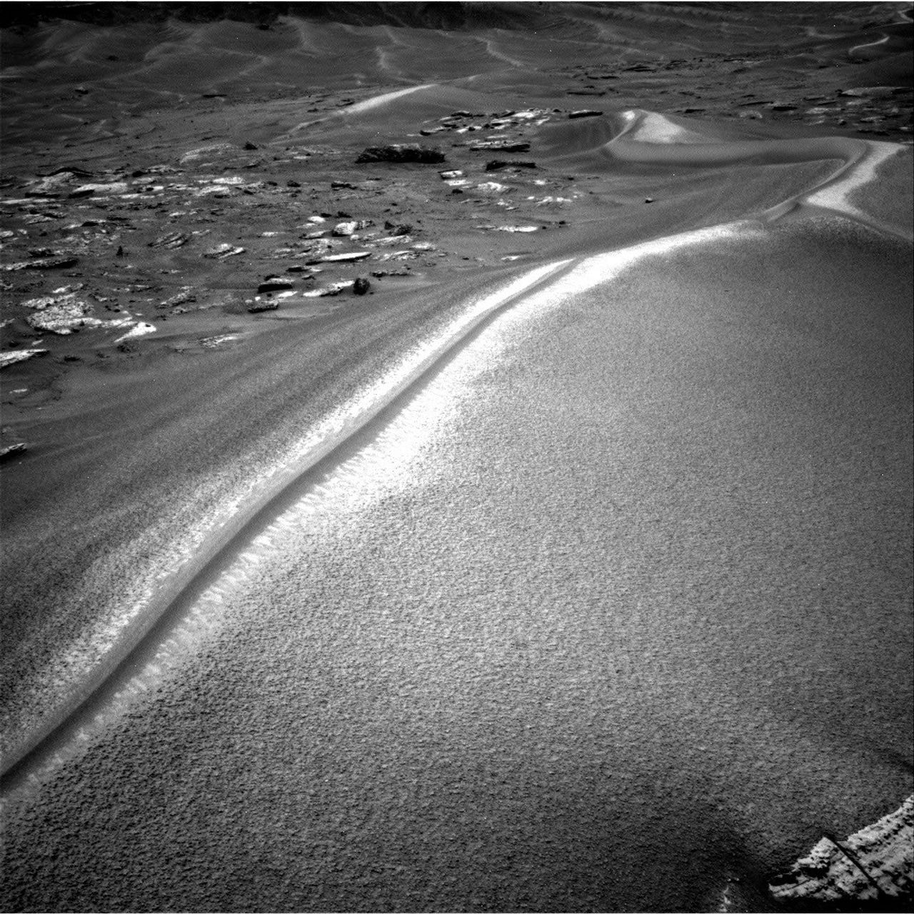 Curiosity Blog, Sols 4995-5001: 5,000 (Martian) Days on Mars