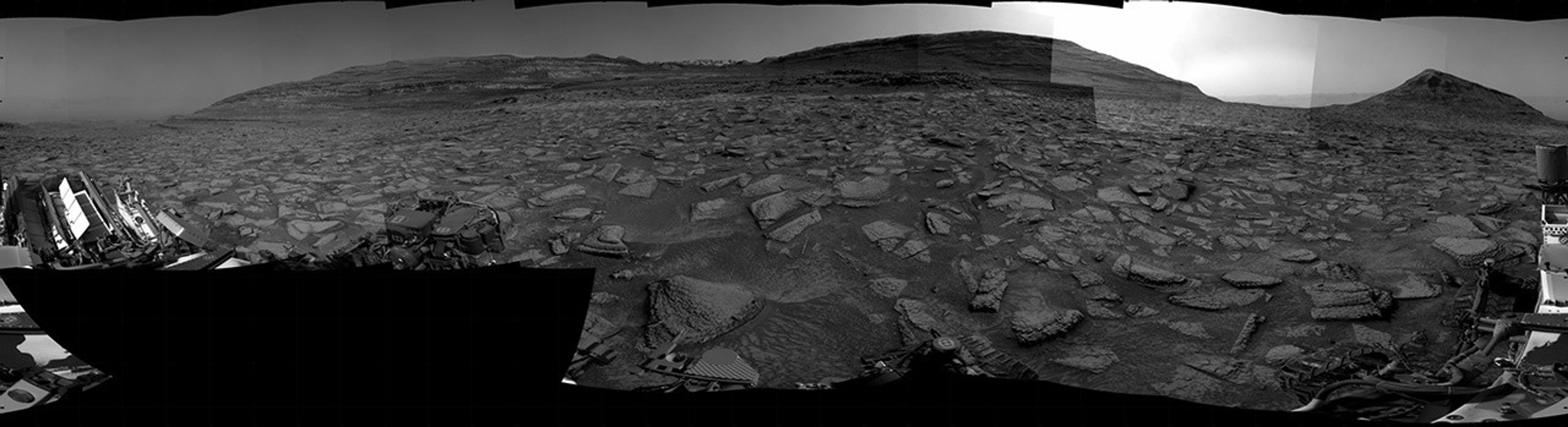 Sol 4893: Sağ Navigasyon Kamerası, Silindirik Projeksiyon