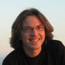 Bernd Scheuchl headshot