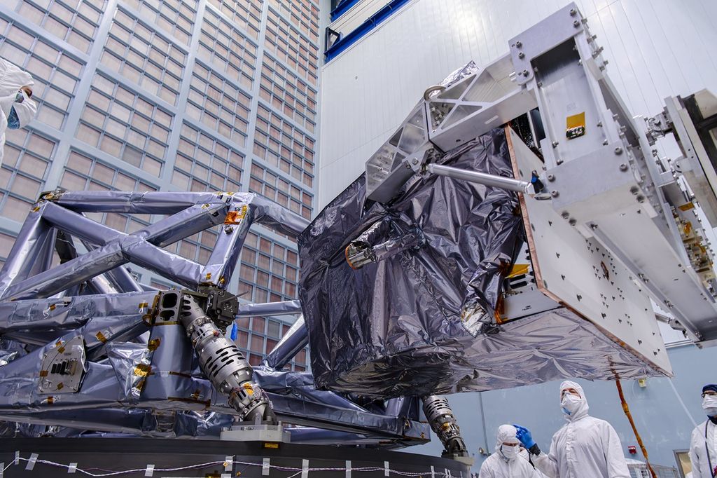 Roman Coronagraph Installation