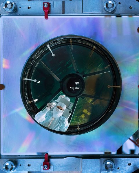 Image showing the path light will travel through Roman's mirrors
