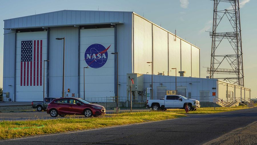 The horizontal integration facility, which is a large white building.