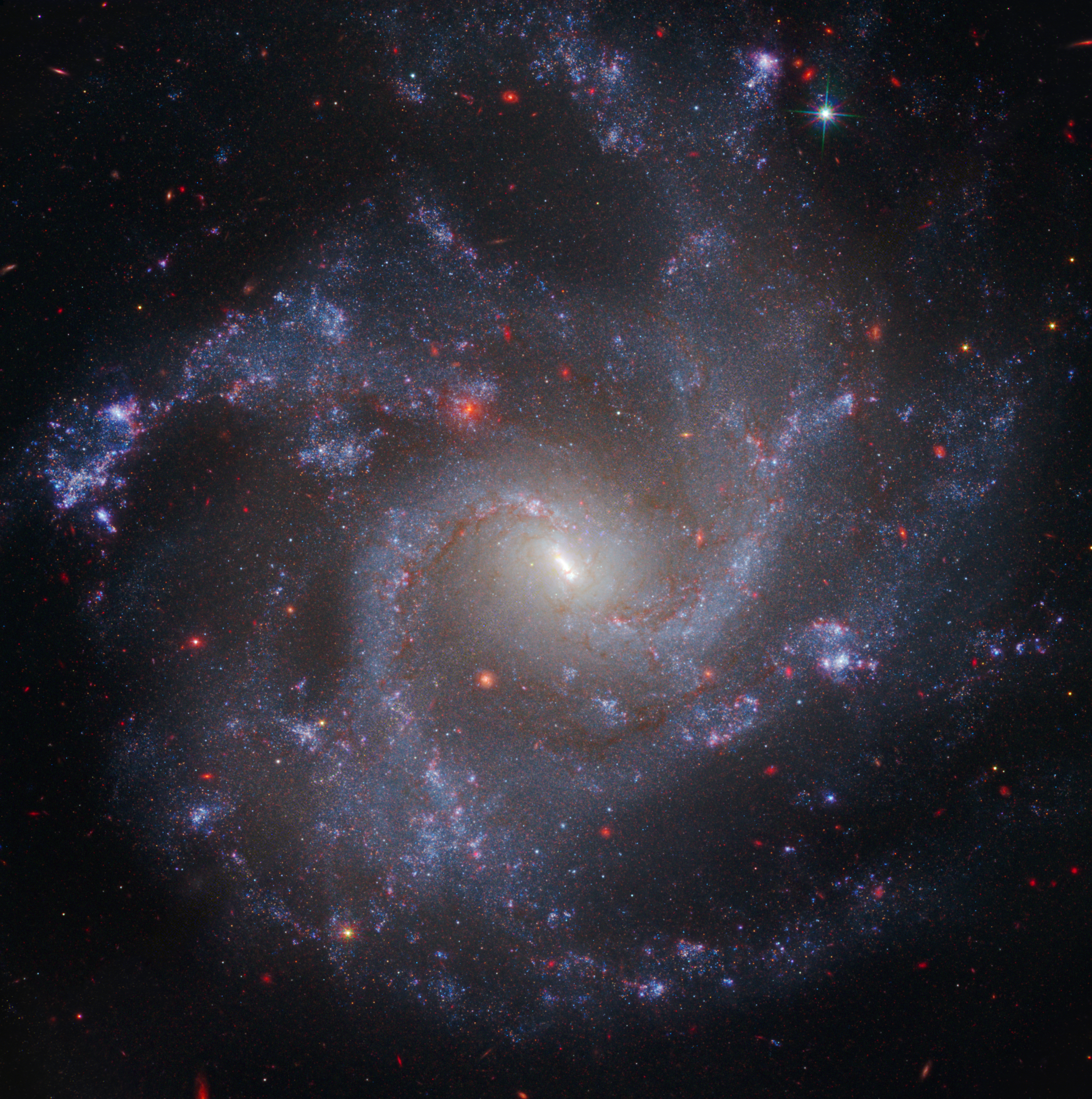 NGC 5468 (Webb NIRCam + Hubble WFC3) - NASA Science