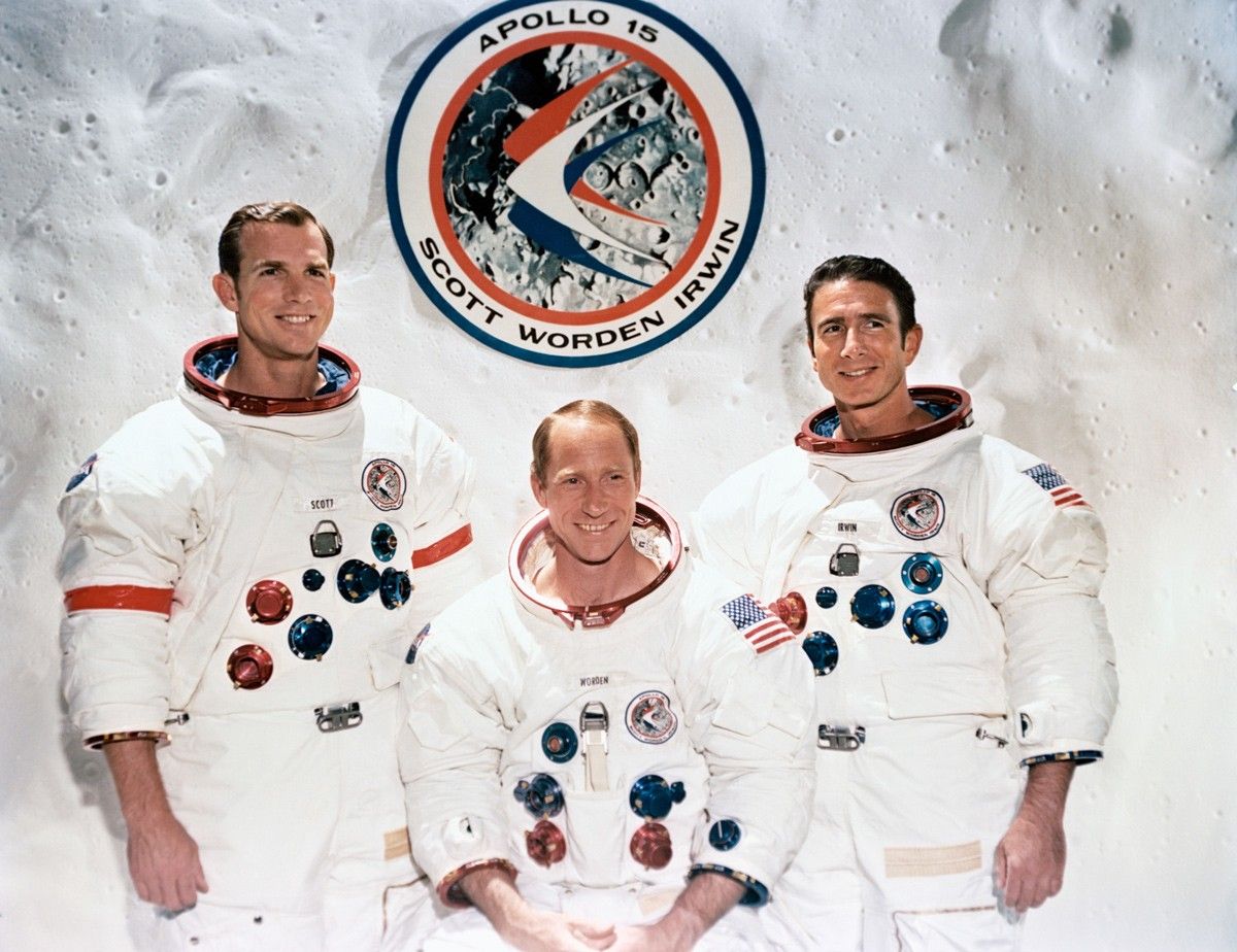 Portrait of three astronauts