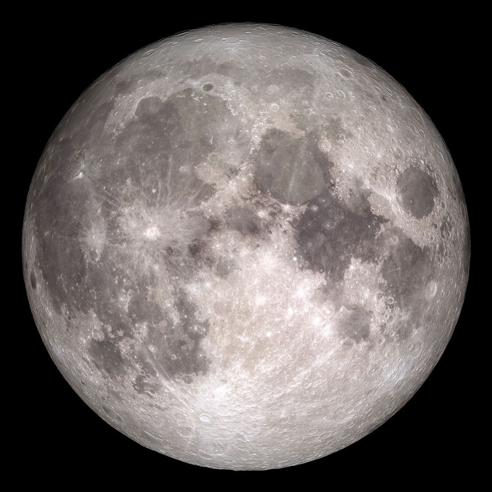 Full Moon in detail, with dark grey "seas" of cooled lava, bright highlands, sharp-edged craters, and rays of whitish impact eject extending outward from some craters. 