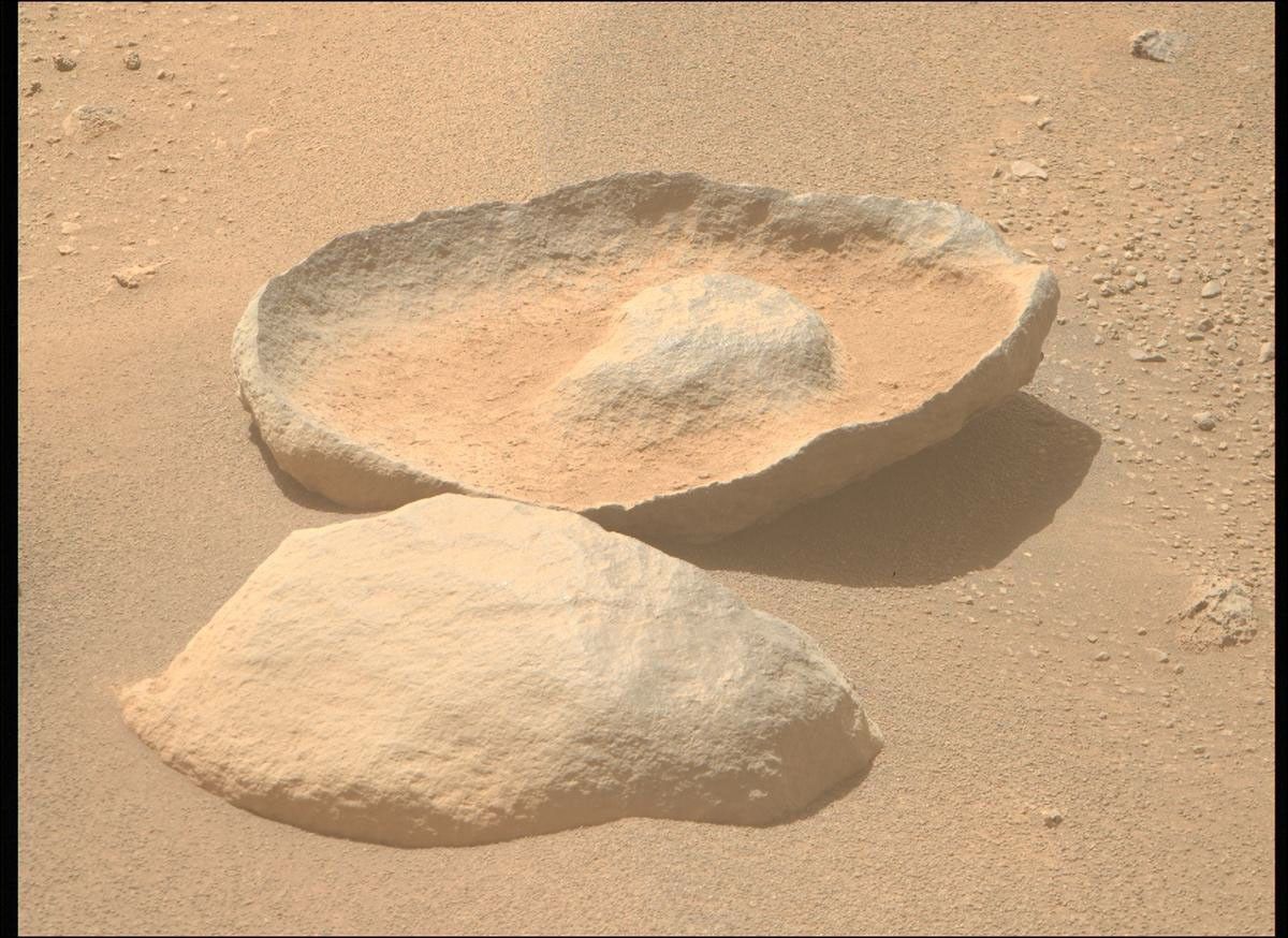Mastcam-Z image taken of Middle Mountain, nicknamed “sombrero rock”, as part of a multispectral observation on sol 907 to better understand its composition. This image was acquired on Sept. 8, 2023 (Sol 907) at the local mean solar time of 12:44:36.