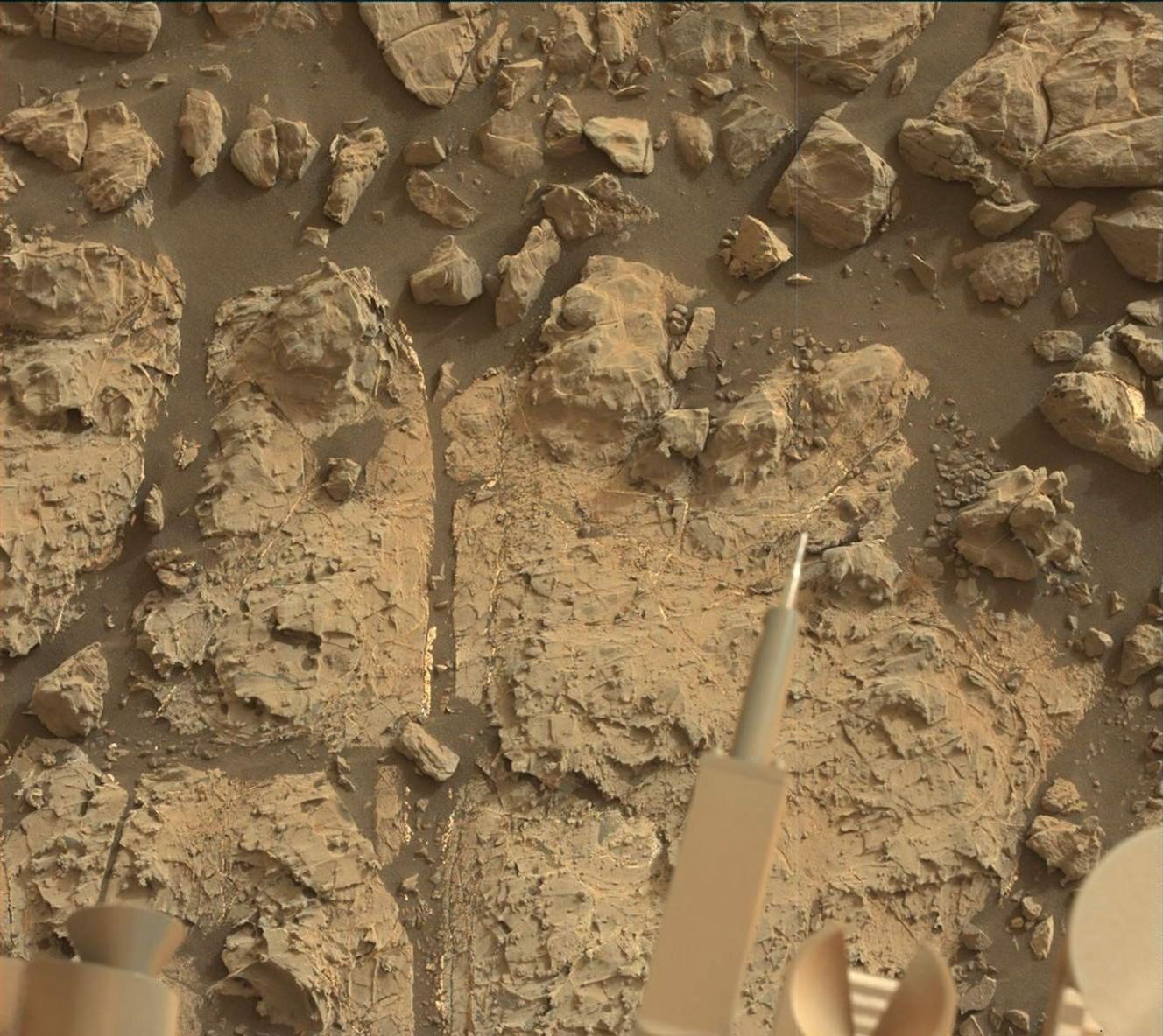 Sol 2165 - 2167: It always looks grayer on the other side!