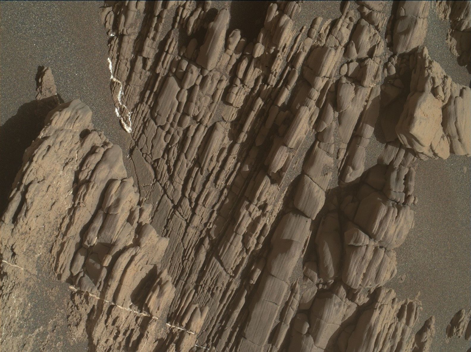 Sol 2478 - 2480 - Goin' Up