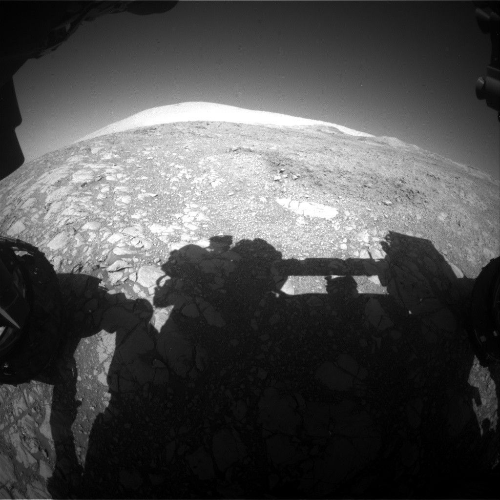 Sols 1872-1875: A Fashionably Late Data Downlink