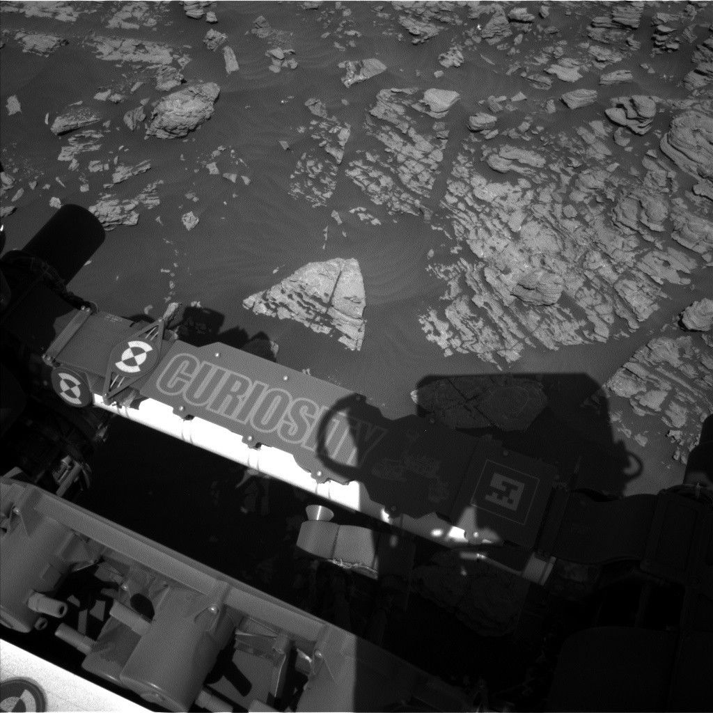 Sols 1925-1926: Off to the races