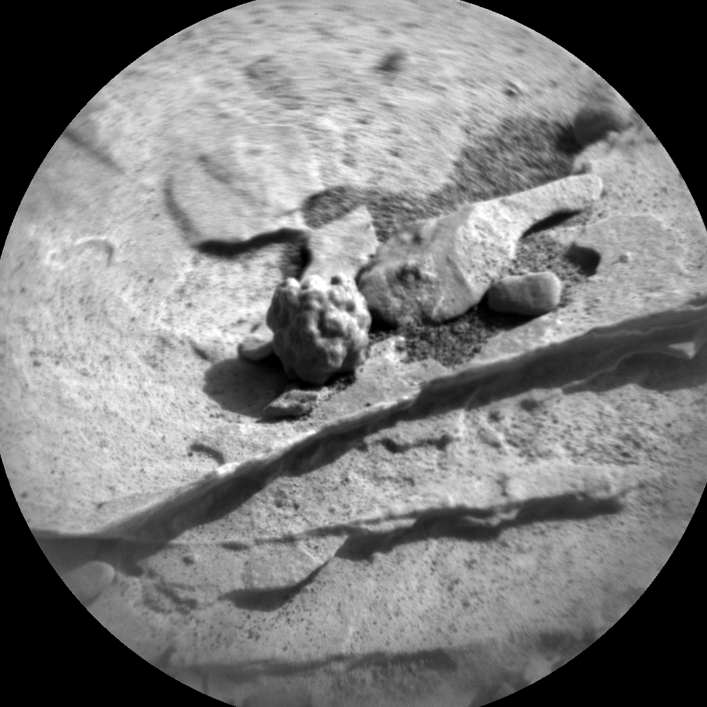 Sol 2075: It's a SAMple party!
