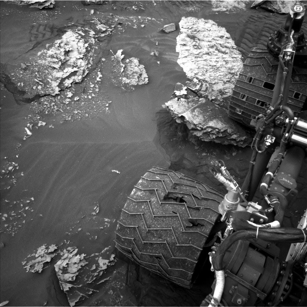 Sol 2087: Slippery slope