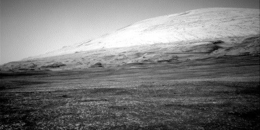 Sol 2407: Turning our wheels