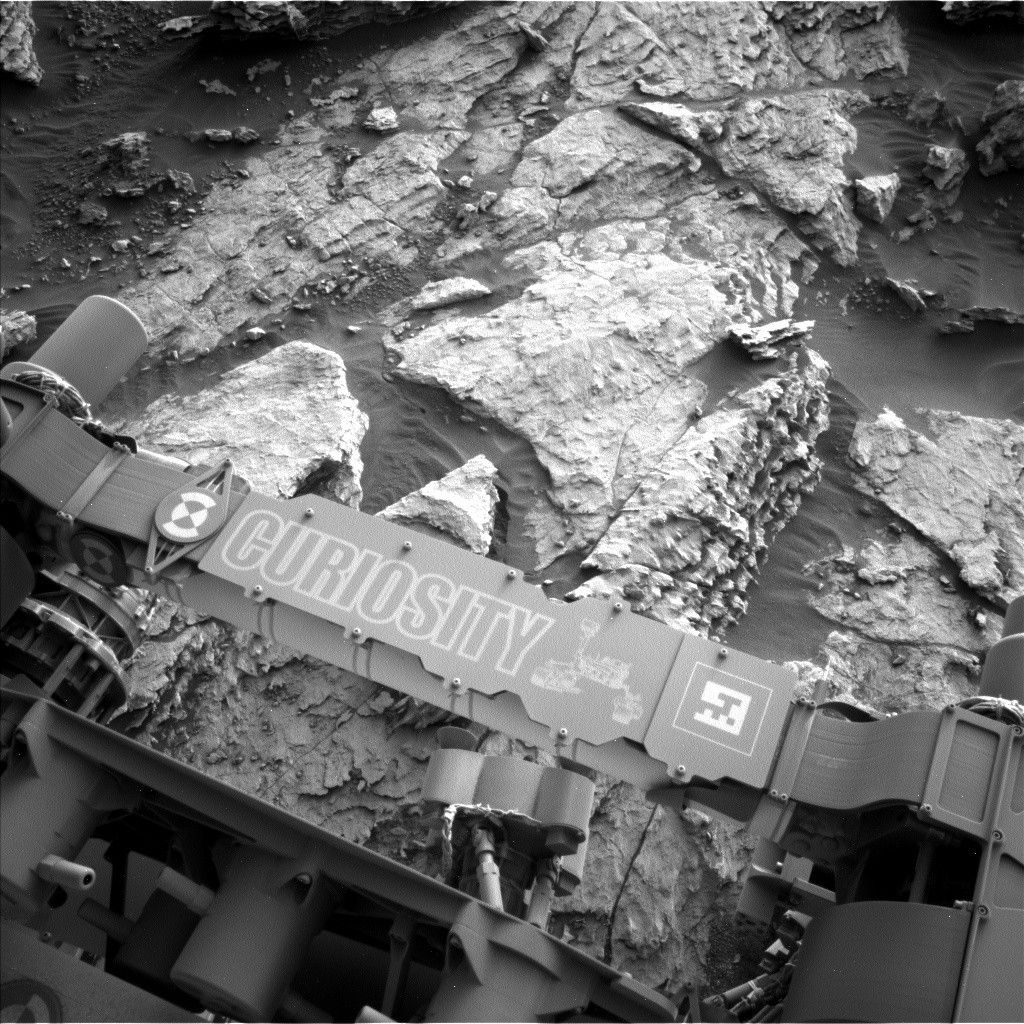 Sols 2574-2576: Characterizing Central Butte