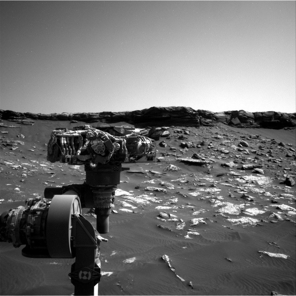 Nasa's Mars rover Curiosity acquired this image using its Right Navigation Camera on Sol 2737, at drive 1222, site number 79