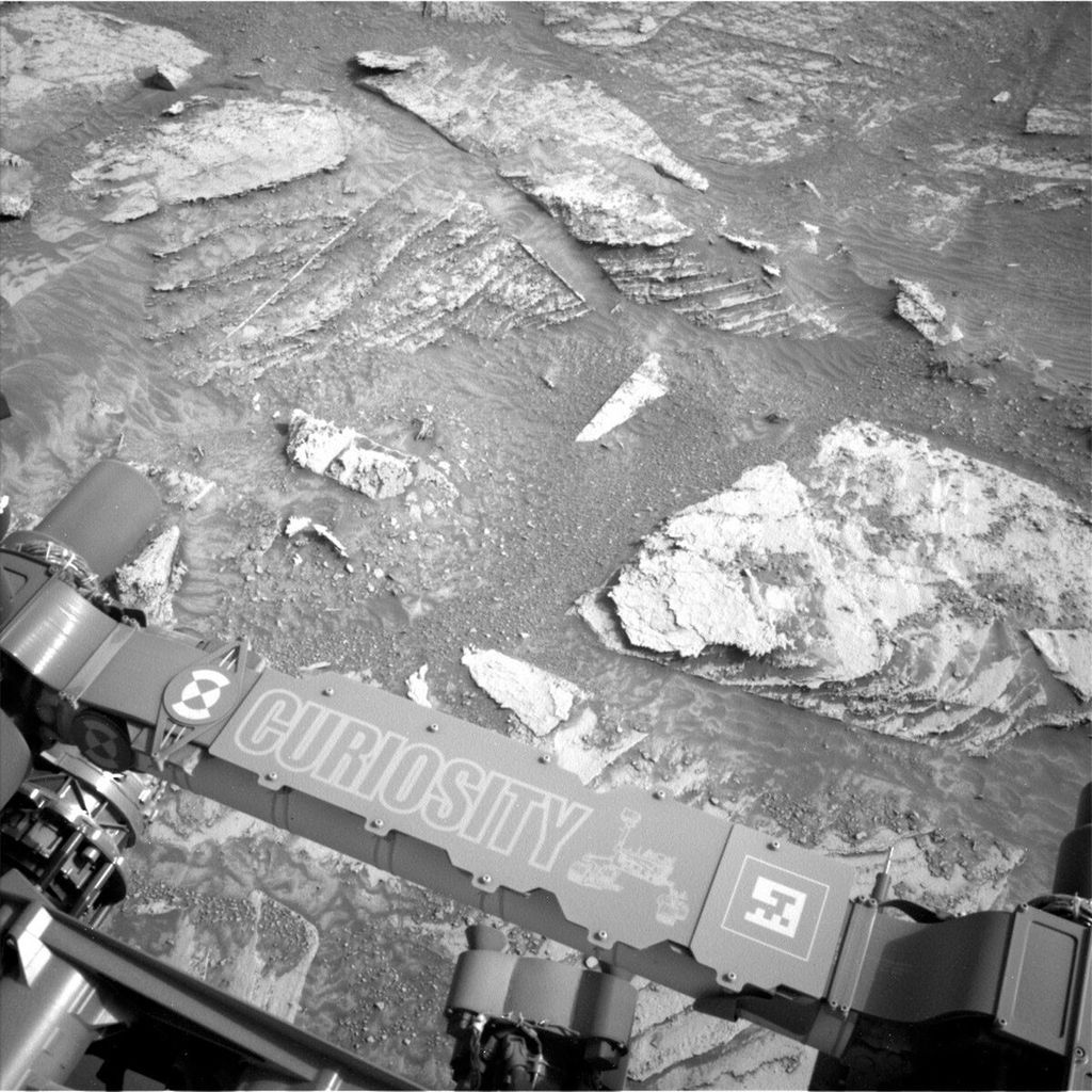
			Sol 3531: Moving Right Along! Again! - NASA Science			