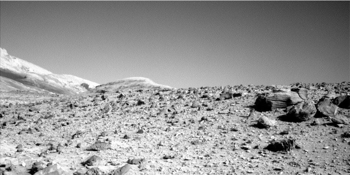 
			Sols 3923-3925: Approaching the Ridgetop – "Bermuda Triangle" Ahead!			