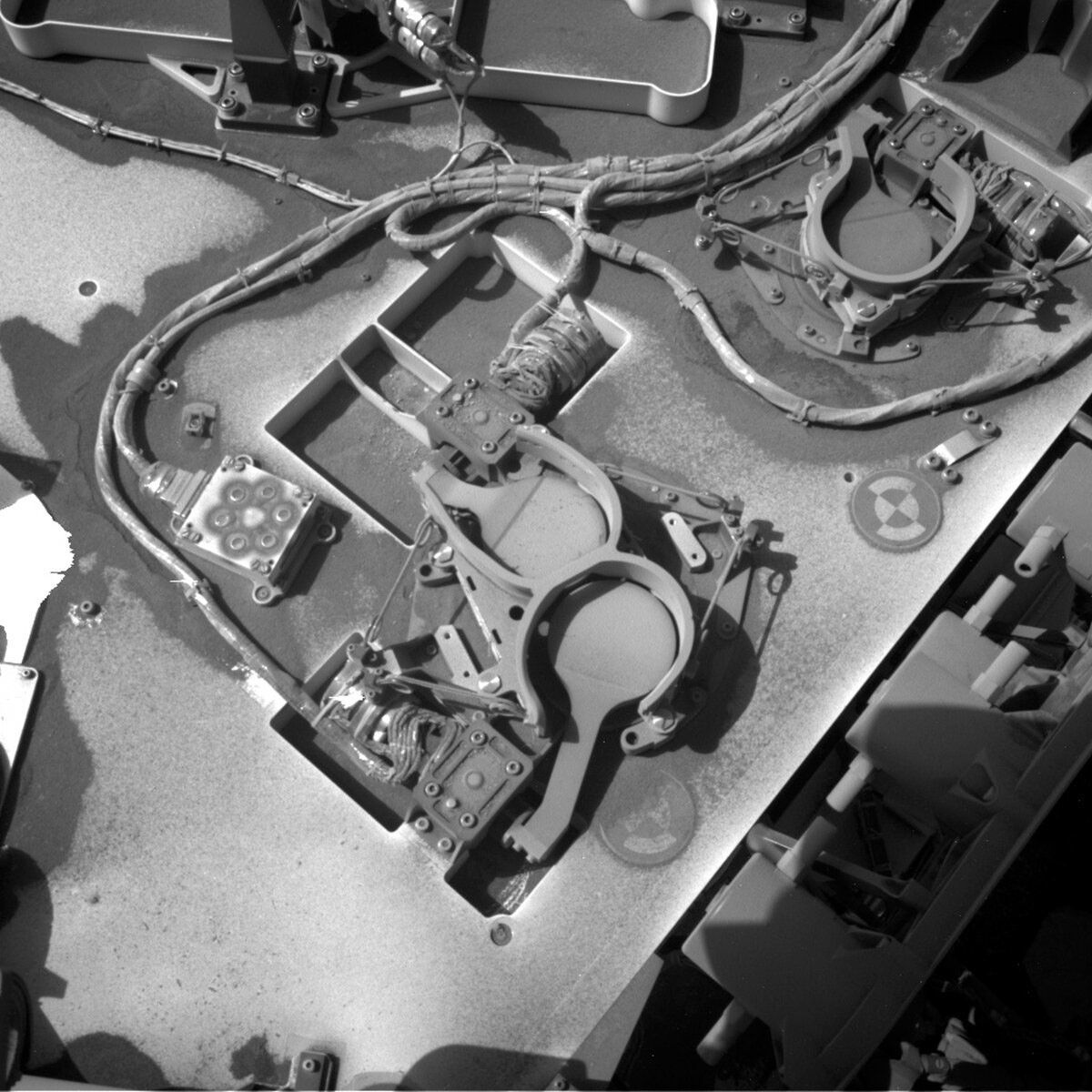 This image was taken by Right Navigation Camera onboard NASA's Mars rover Curiosity on Sol 3990.