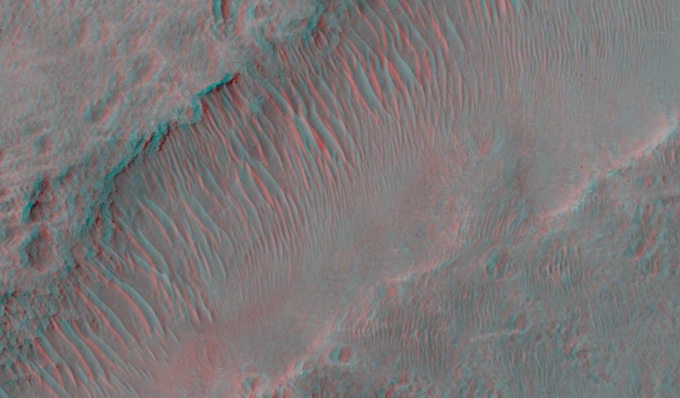 This image shows a lobate tongue on the Northwest Hellas rim.
