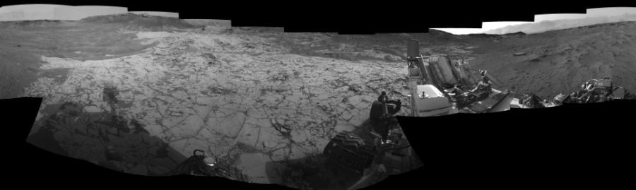 NASA's Mars rover Curiosity took 22 images in Gale Crater using its mast-mounted Left Navigation Camera (Navcam) to create this mosaic. The seam-corrected mosaic provides a 360-degree cylindrical-perspective projection panorama of the Martian surface suitable for stereo viewing, centered at 135 degrees azimuth (measured clockwise from north). This single-eye view must be combined with the partner right image to be viewed in stereo.  Curiosity took the images on January 09, 2015, Sol 862 of the Mars Science Laboratory mission at drive 2958, site number 44. The local mean solar time for the image exposures was 4 PM. Each Navcam image has a 45-degree field of view. CREDIT: NASA/JPL-Caltech