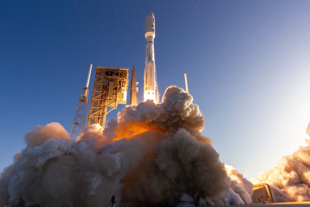 The rocket carrying the Mars 2020 mission with the Perseverance rover lifts off from KSC