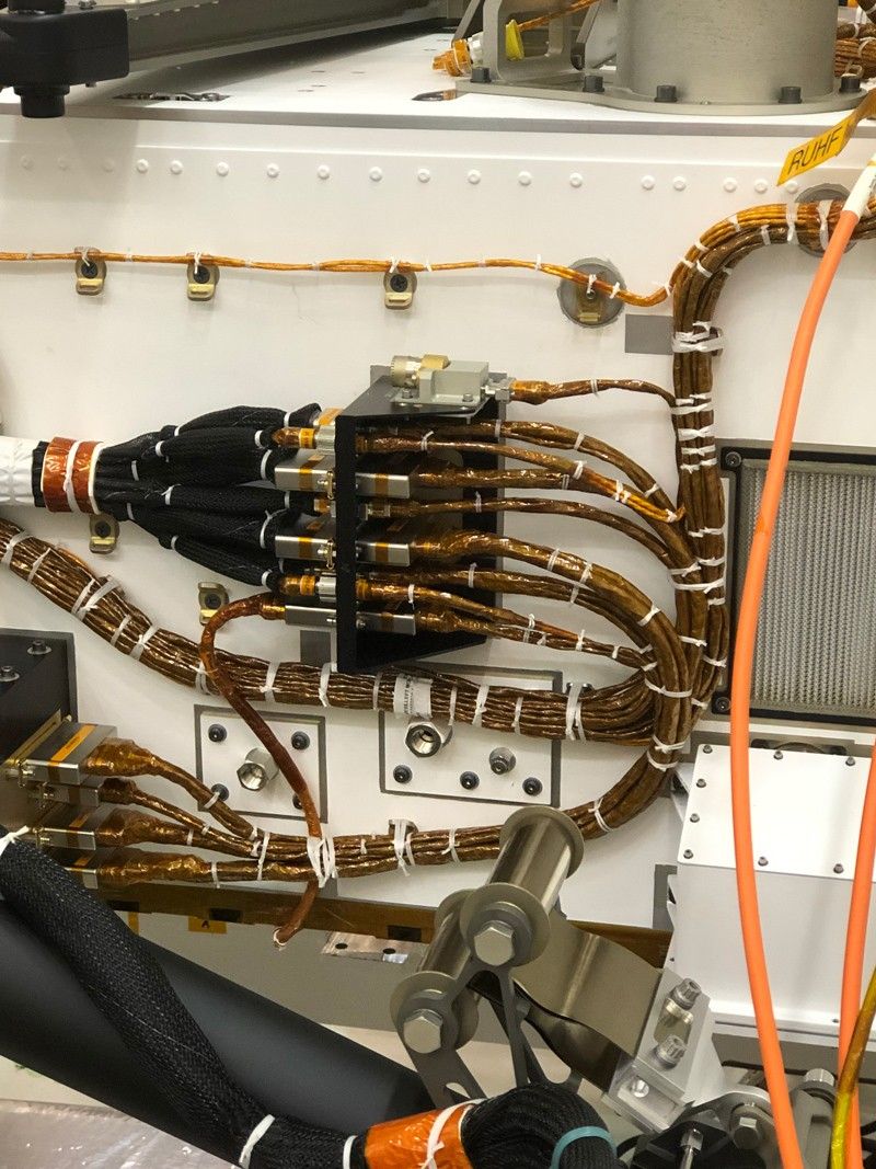 Entry Descent and Landing microphone