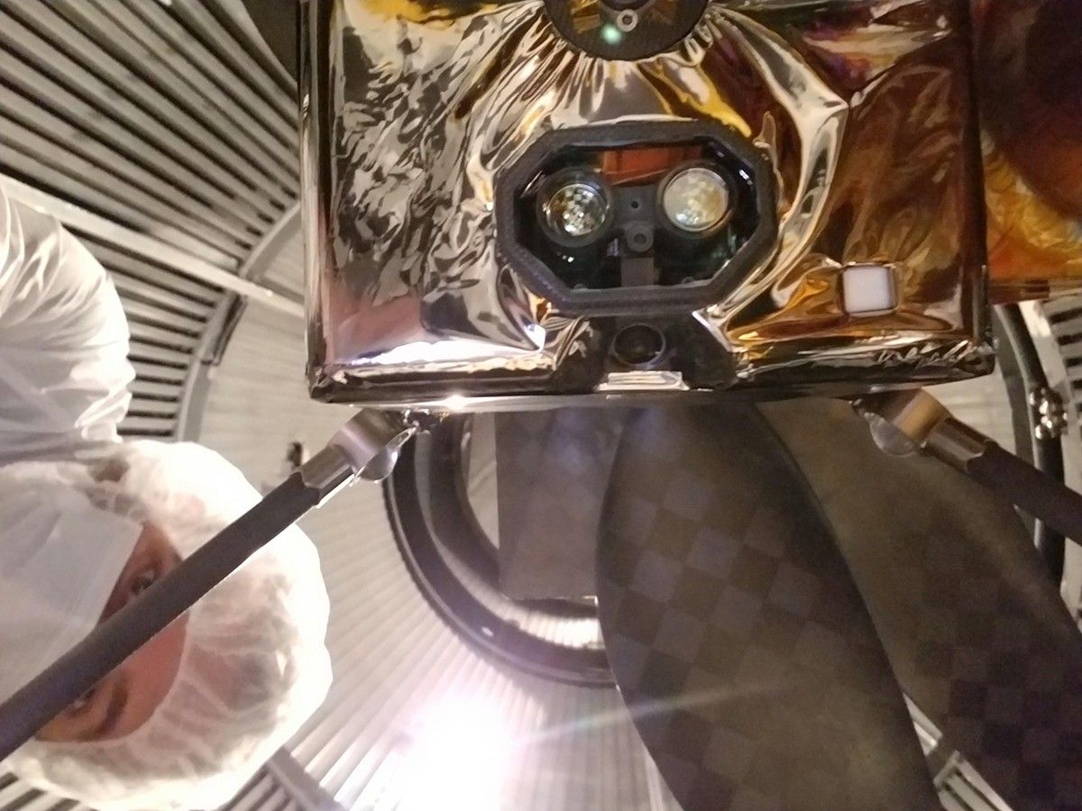 
			Bottom of Ingenuity Mars Helicopter - NASA Science			