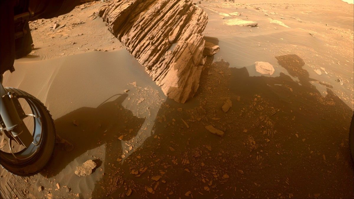 NASA’s Perseverance Mars rover captured this image of “Bettys Rock” using one of its front hazard cameras on June 20, 2022, the 474th Martian day, or sol, of the mission.