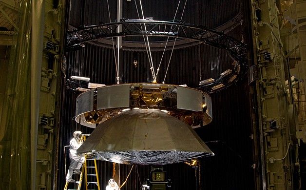 Testing of the cruise stage for NASA's Mars Science Laboratory in August 2010 included a session in a facility that simulates the environment found in interplanetary space.