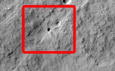 Martian Pit Feature Found by Seventh Graders