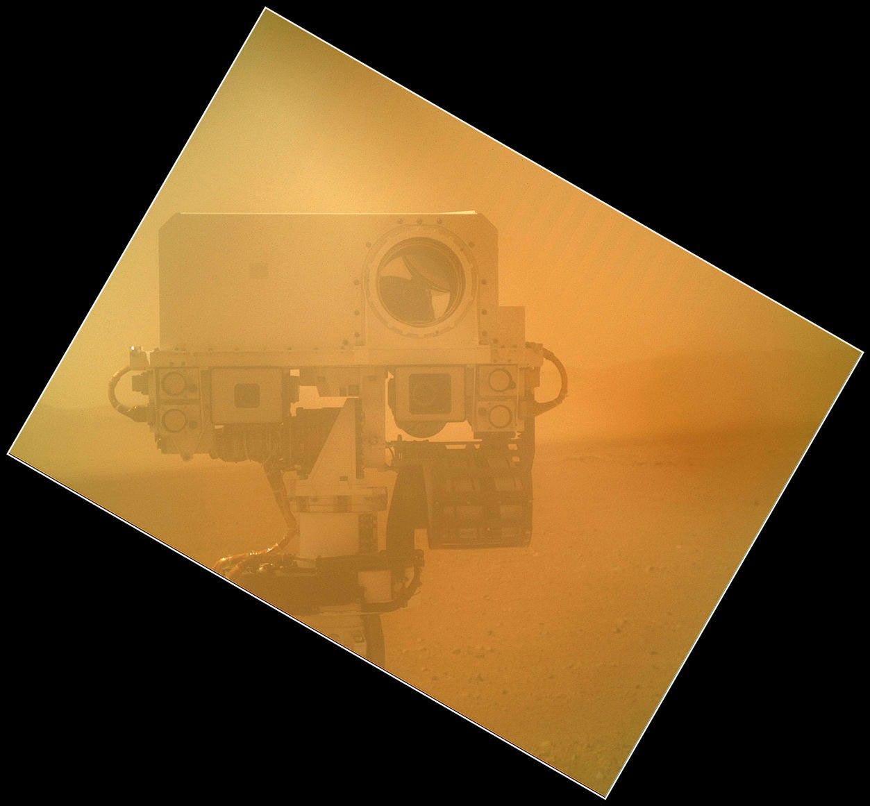 On Sol 32 (Sept. 7, 2012) the Curiosity rover used the Mars Hand Lens Imager (MAHLI) located on its arm to obtain this self-portrait.
