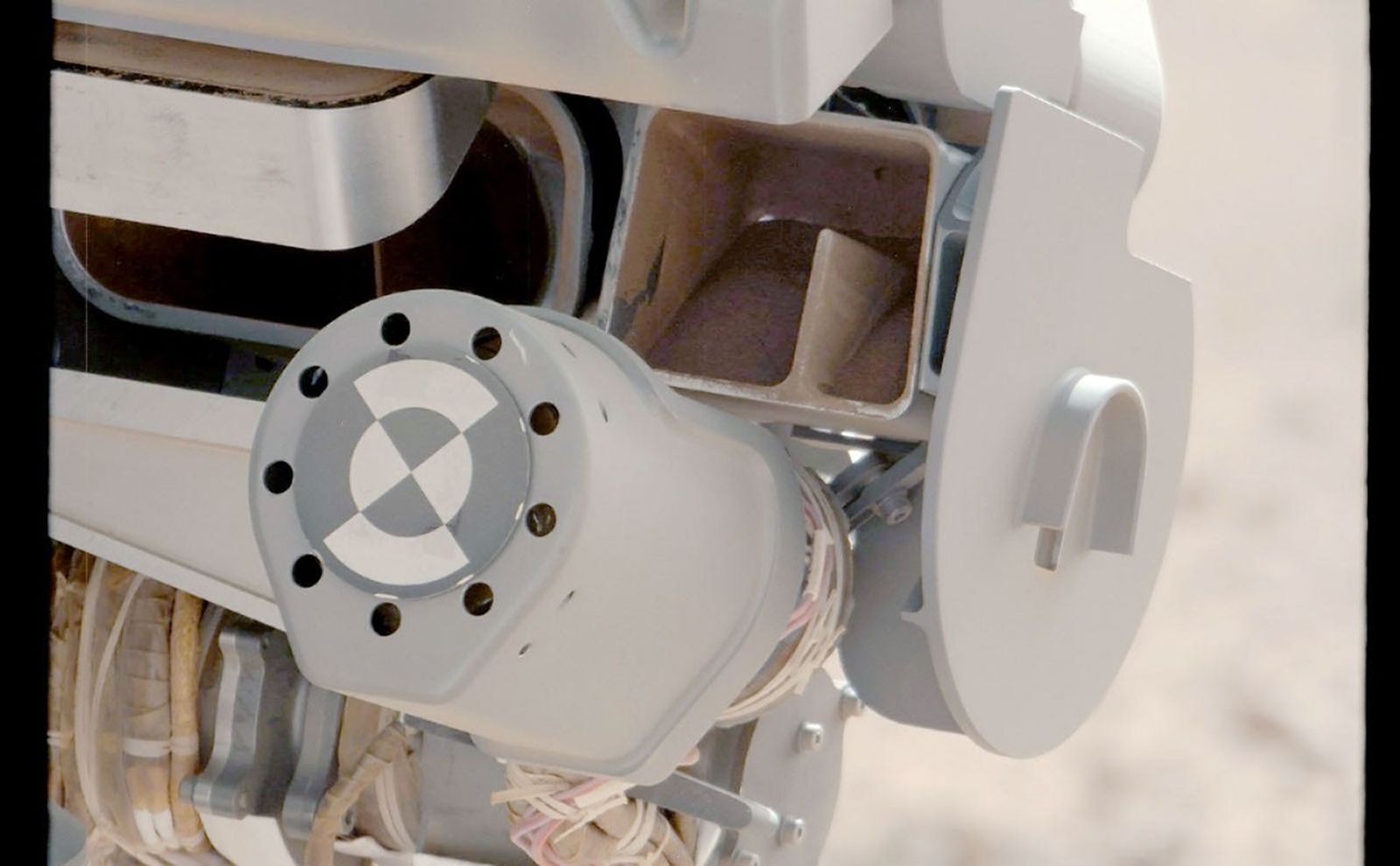 This image shows fine sand from Mars that was filtered by NASA's Curiosity rover as part of its first "decontamination" exercise.