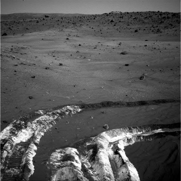 While driving eastward toward the northwestern flank of "McCool Hill," Spirit's wheels churned up the largest amount of bright soil discovered to that point in the mission.