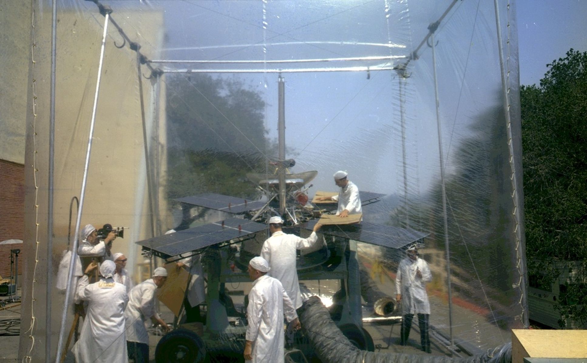 Mariner 4 solar panel testing