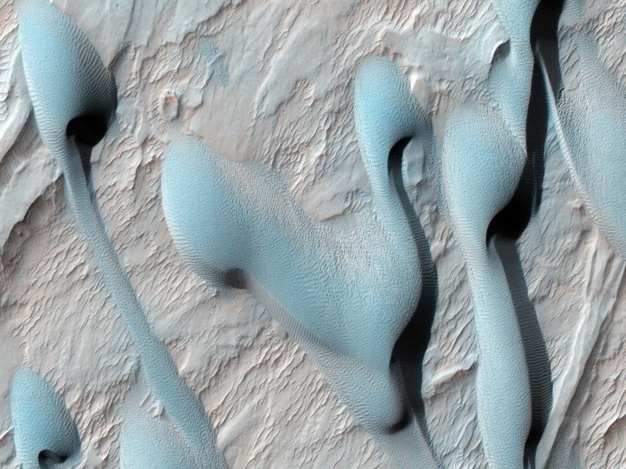 Dunes on Ridges - NASA Science