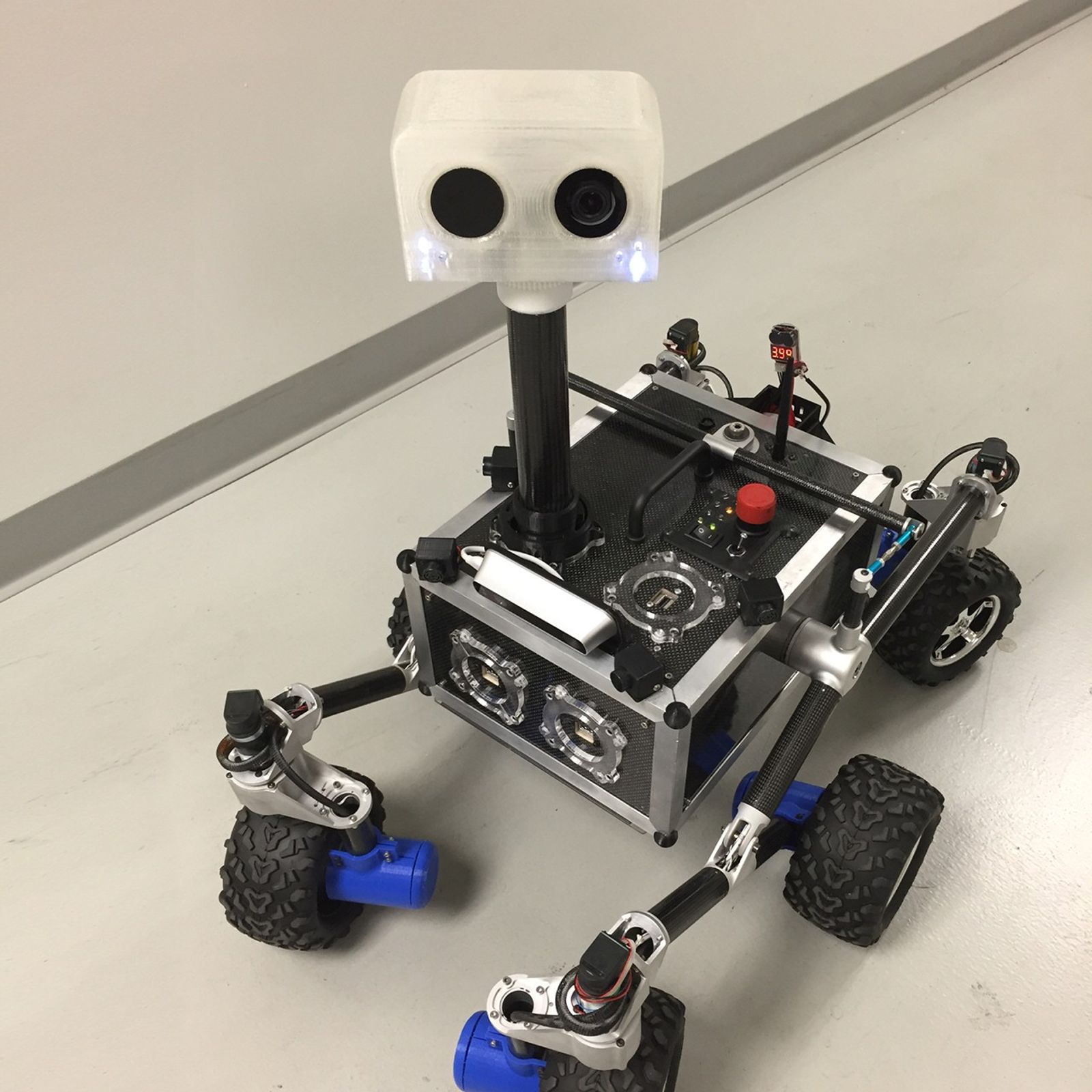 This is ROV-E a new Mars outreach rover used to engage the public.