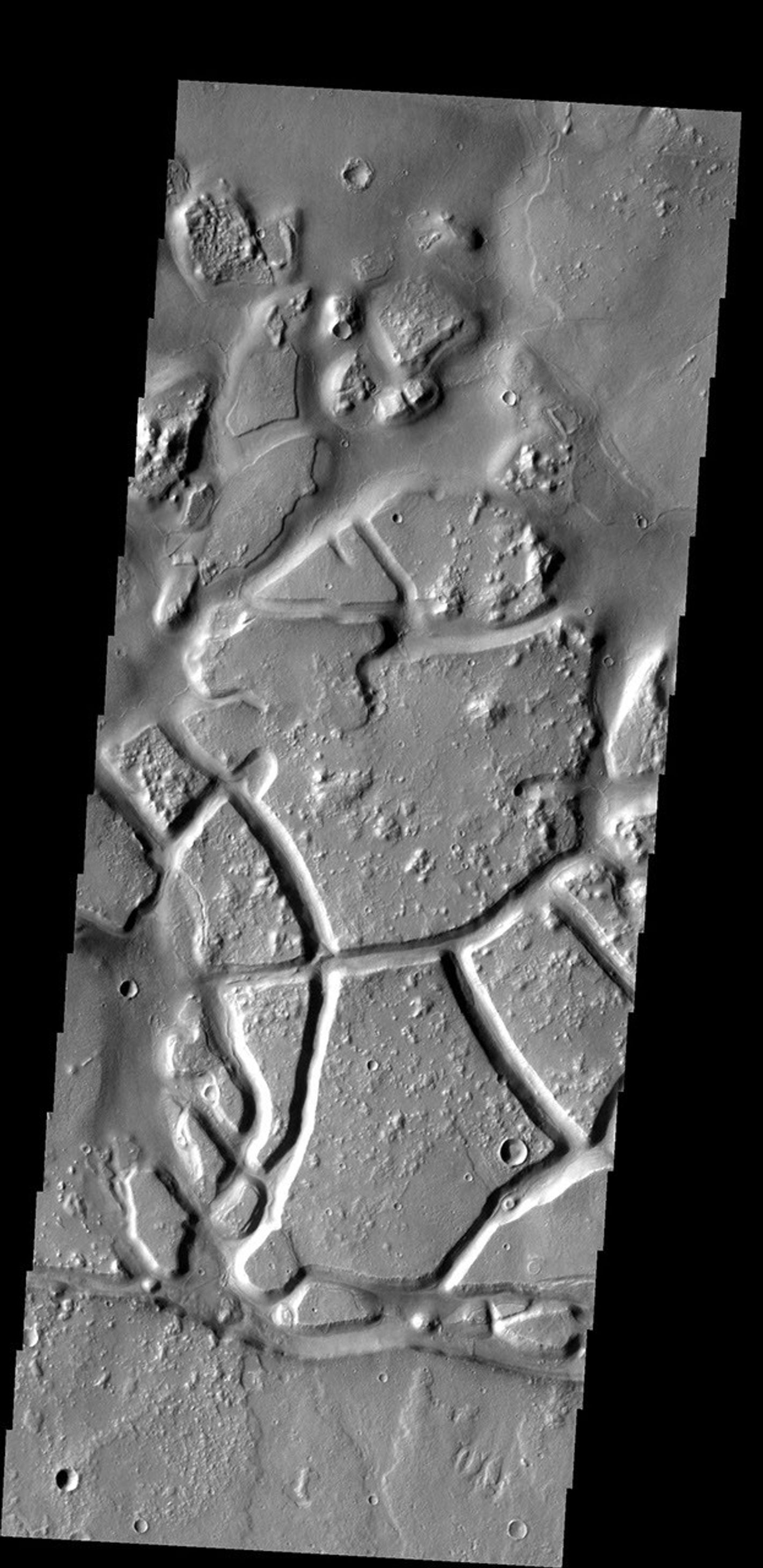 
			Galaxias Chaos - NASA Science			