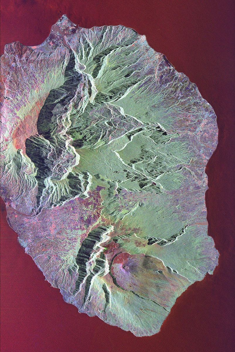 Space Radar Image of Reunion Island - NASA Science