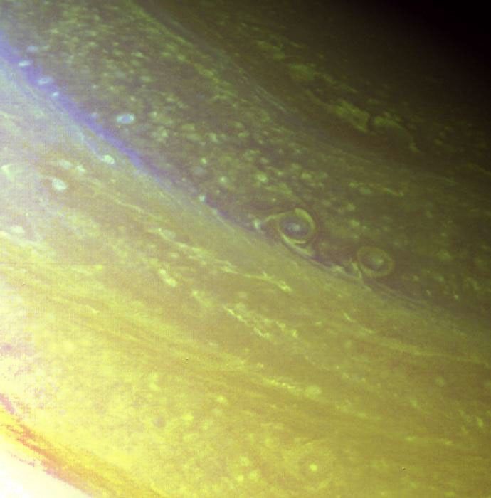 The north polar region of Saturn is pictured in great detail in this NASA Voyager 2 image obtained Aug. 25 from a range of 633,000 kilometers (393,000 miles).