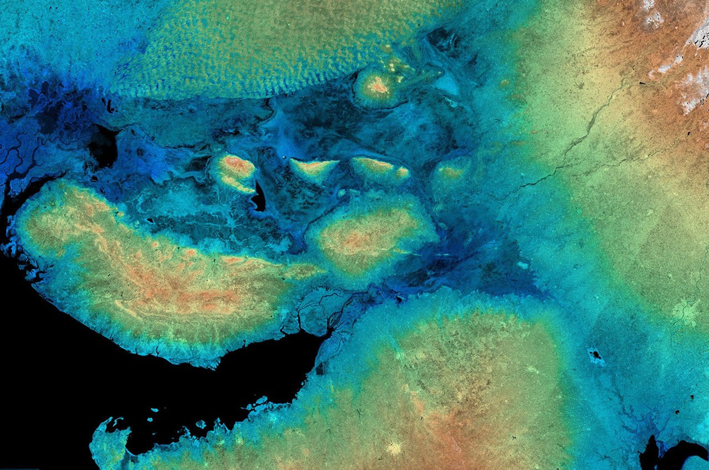 This image shows the area around the January 26, 2001, earthquake in western India, the deadliest in the country's history with some 20,000 fatalities as seen by NASA's Shuttle Radar Topography Mission.