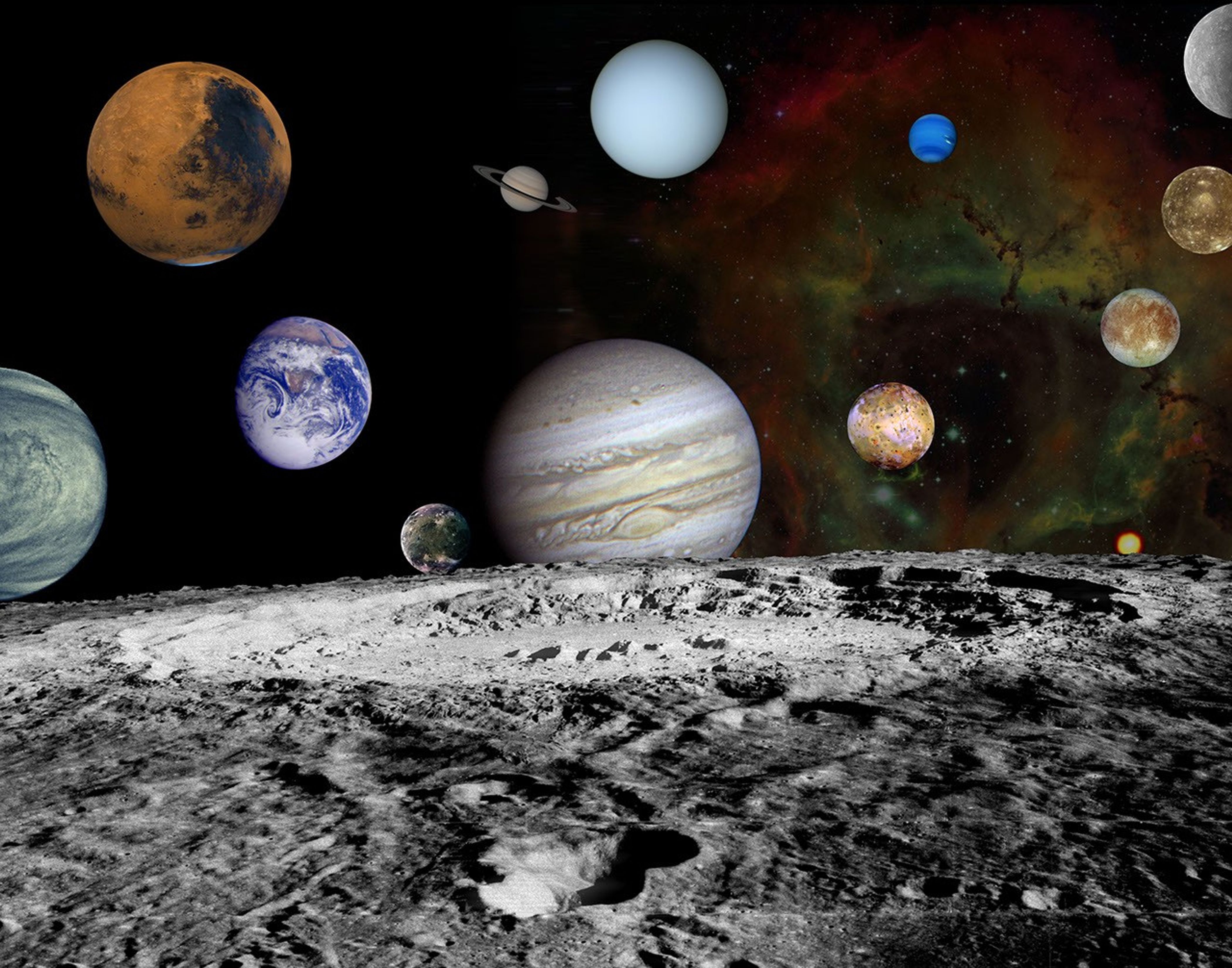 Este montaje de imágenes de los planetas y cuatro de las lunas de Júpiter tomadas por la nave espacial Voyager se contrapone a una imagen con color añadido de la nebulosa Roseta con la Luna de la Tierra en primer plano.